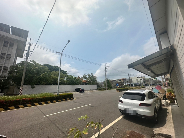 漚汪16米大路邊整新美透天,台南市將軍區西華