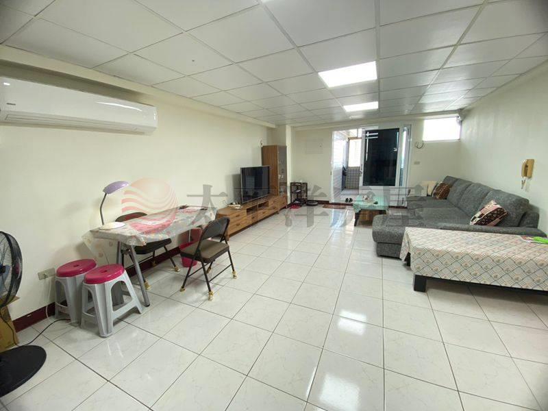 佳里宏瑋大樓大三房+平車,台南市佳里區安西路