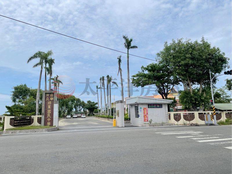 將軍國中對面優質宅,台南市將軍區昌平