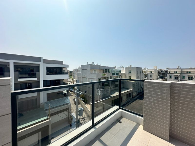 佳里輕屋齡邊間透天,台南市佳里區成功路
