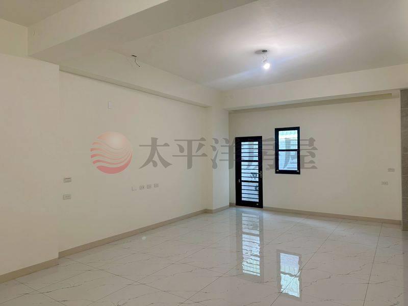 佳里全新電梯双車別墅,台南市佳里區自由街