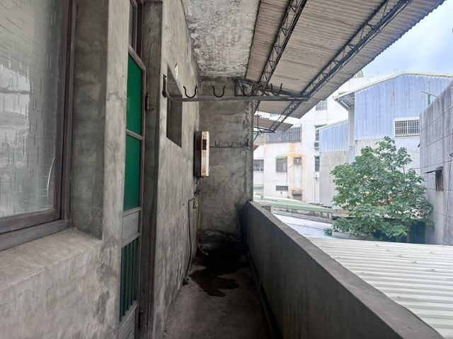 佳里大地坪角窗店住,台南市佳里區忠孝路