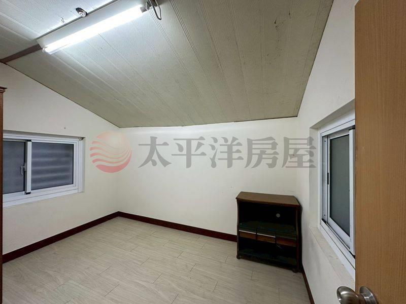 塭內國小地上權整新店住,台南市佳里區塭子內