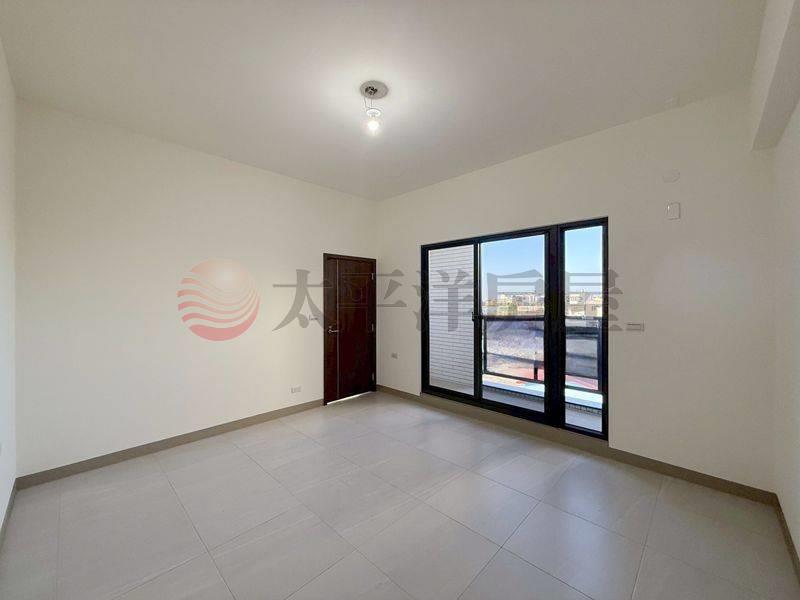 佳里齊家大面寬美車墅(B),台南市佳里區