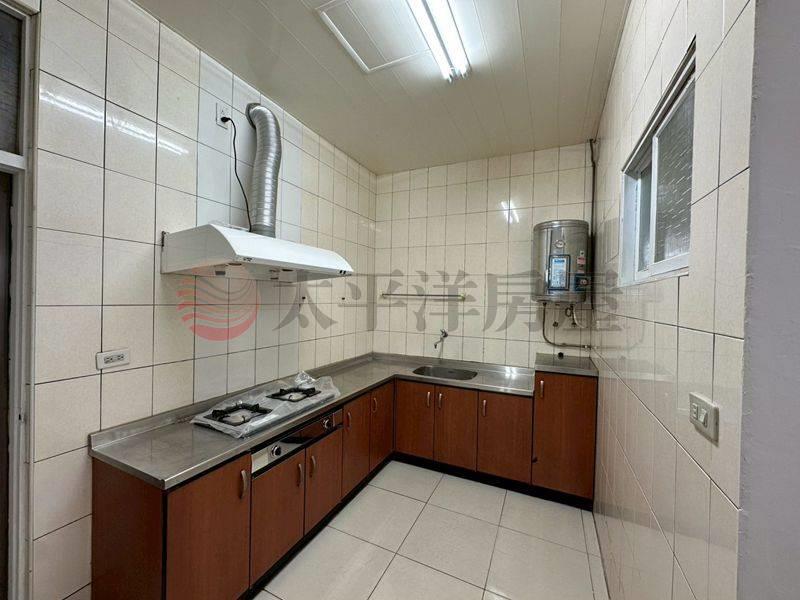 佳里星巴克旁整新2+1樓,台南市佳里區佳東路