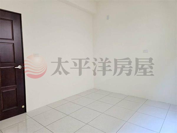 苓和國小旁的6年透天,台南市將軍區忠寮