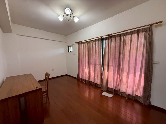 安定香草集簡約文青宅,台南市安定區新吉