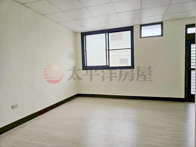 麻豆國中旁整新透天,台南市麻豆區南勢