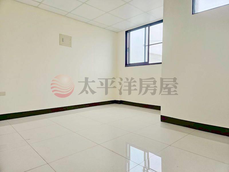 麻豆國中旁整新透天,台南市麻豆區南勢