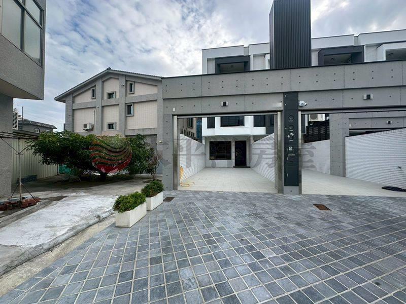 佳里齊家双車庫美透天(A),台南市佳里區番子寮