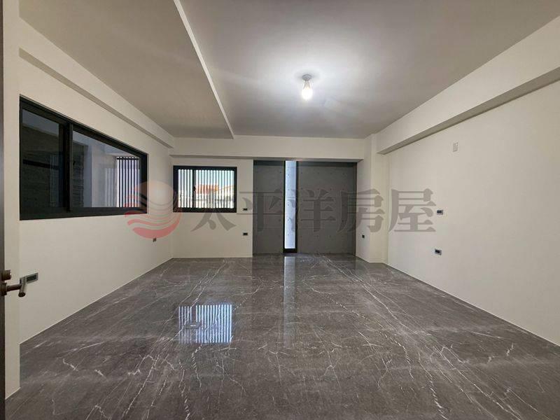 佳里都心旗艦豪墅,台南市佳里區鎮山街