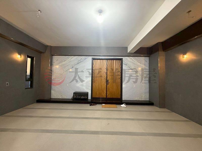 佳里都心旗艦豪墅,台南市佳里區鎮山街