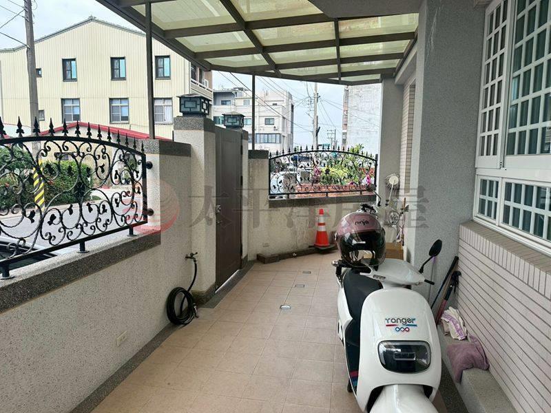 麻豆市區自建大地坪別墅,台南市麻豆區自由路