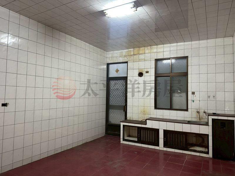 近仁愛國小6米路翻修首選,台南市佳里區祥和三街