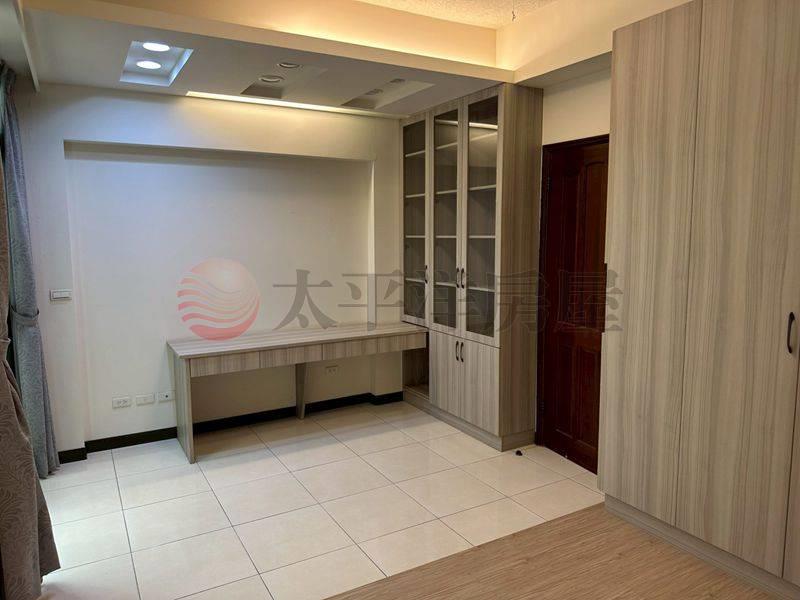 仁愛國小旁精裝車墅,台南市佳里區祥和五街