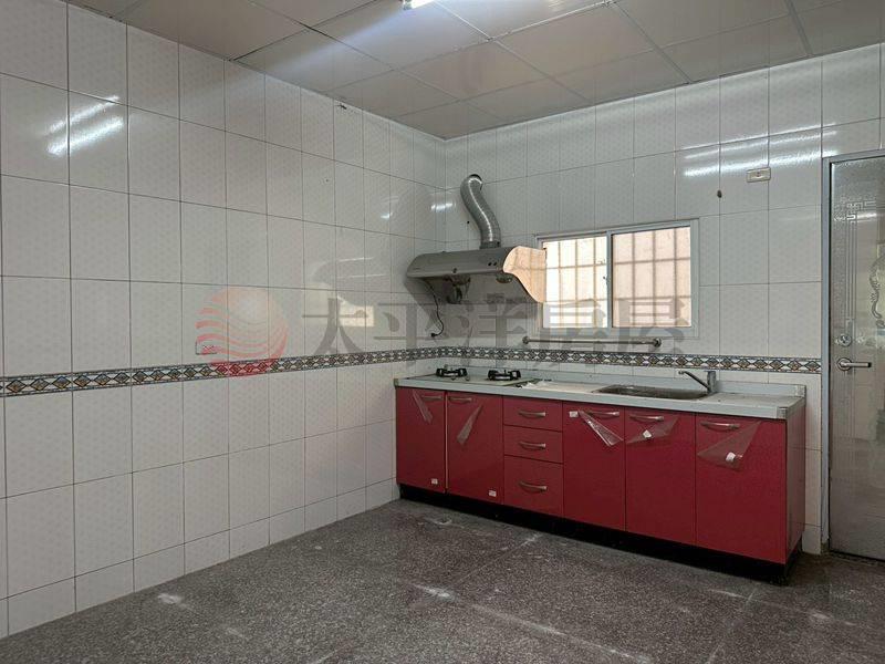 歸仁買透天送25坪建地,台南市歸仁區和順路一段