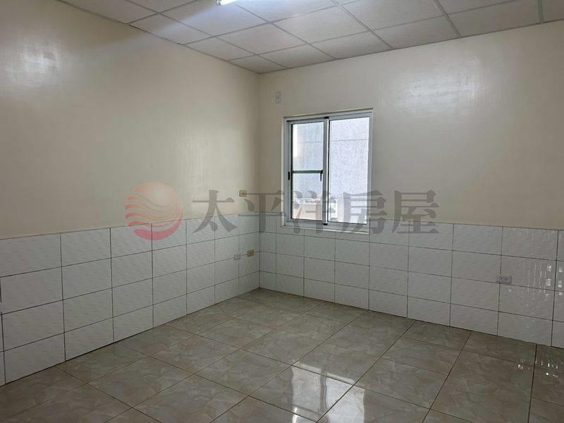 歸仁買透天送25坪建地,台南市歸仁區和順路一段