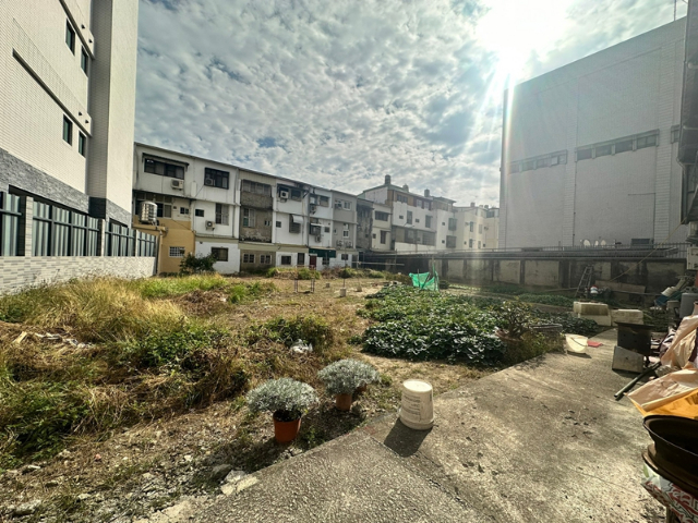 佳里市中心建地,台南市佳里區鎮山段