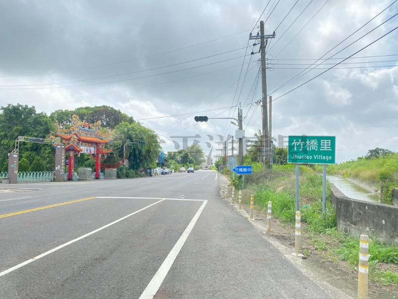 七股竹橋國小大路邊農地,台南市七股區竹橋段