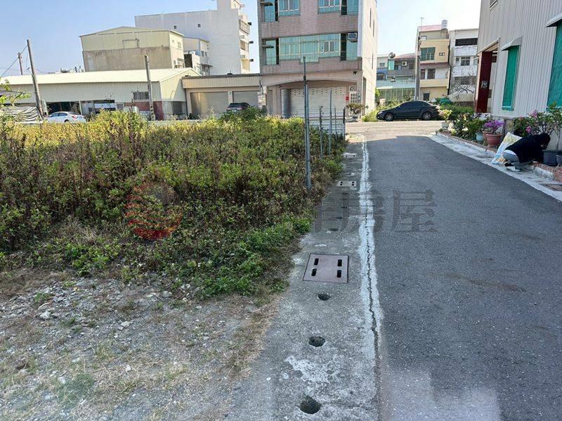 仁得段持分停車場用地,台南市學甲區仁得段