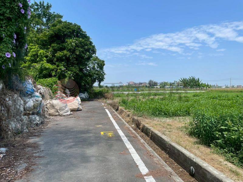 西港大竹林村莊旁農地,台南市西港區劉厝段