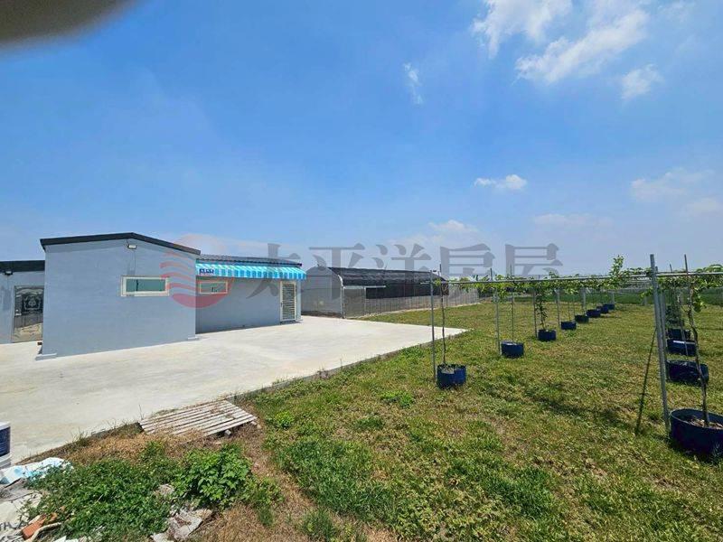將軍有合法資材室的百香果園,台南市將軍區忠興段